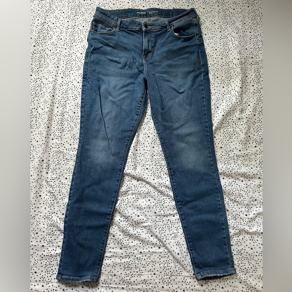 Old Navy Rock star mid rise size 14